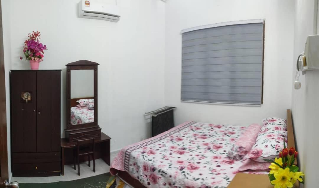 Ns Homestay Private Pool Tanah Merah  Exteriér fotografie